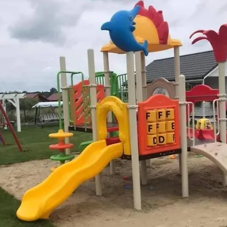 Single-story Homes With Terraces