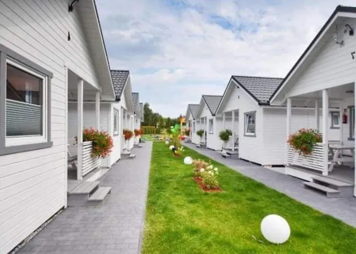 Single-story Homes With Terraces *